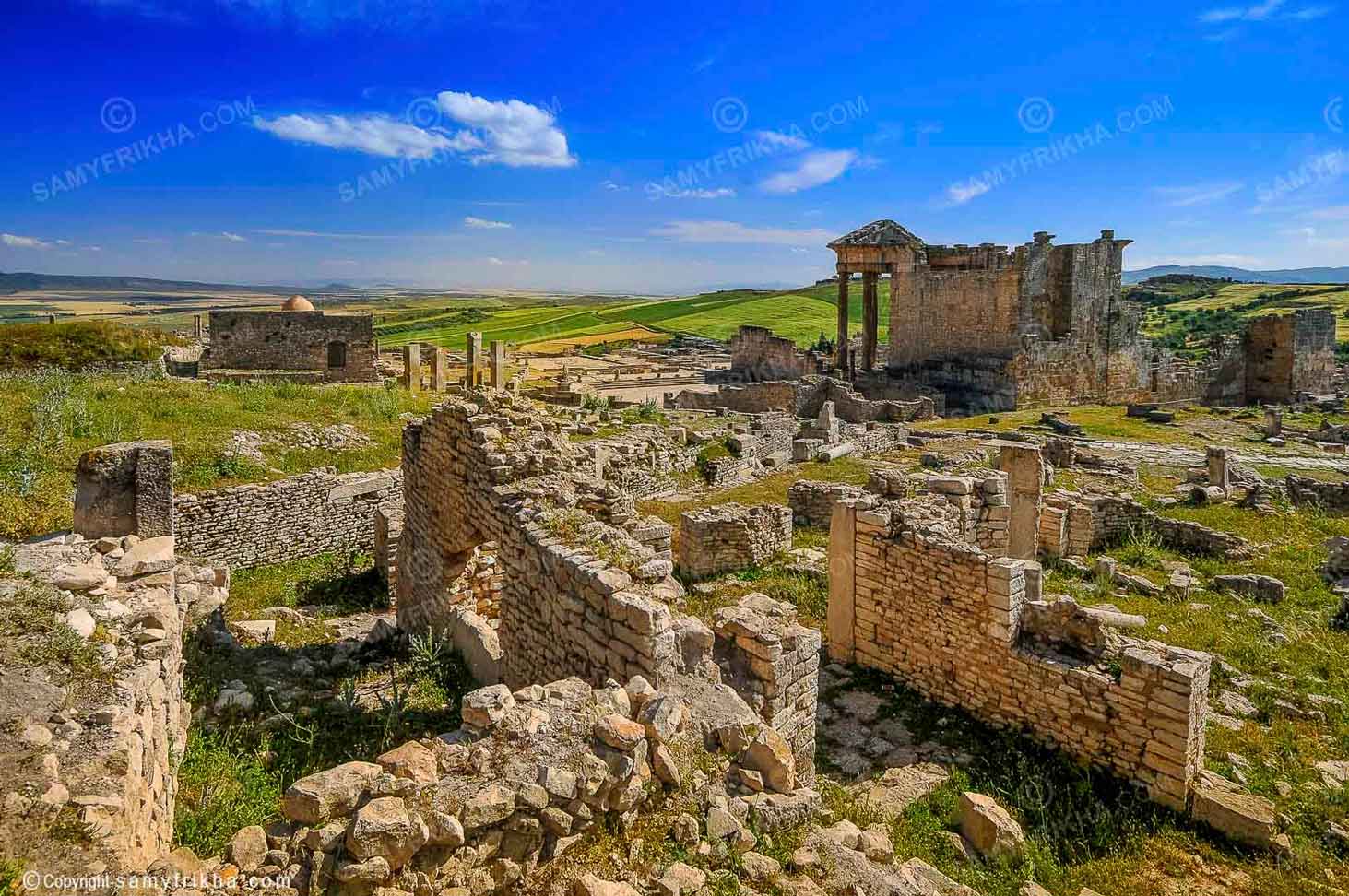 Site Archéologique Dougga : Photos prise par le photographe professionnel Samy Frikha
