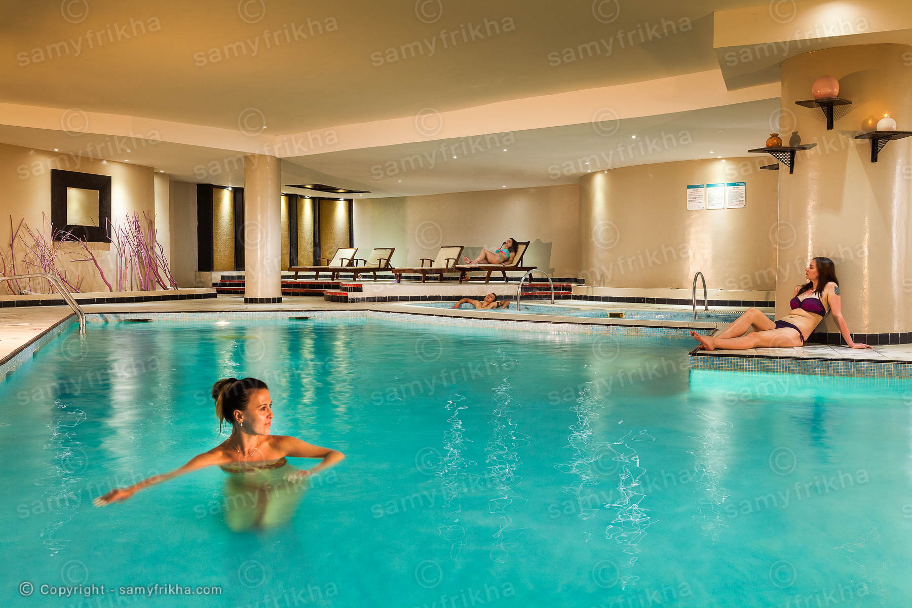 Piscine interieure spa hotel