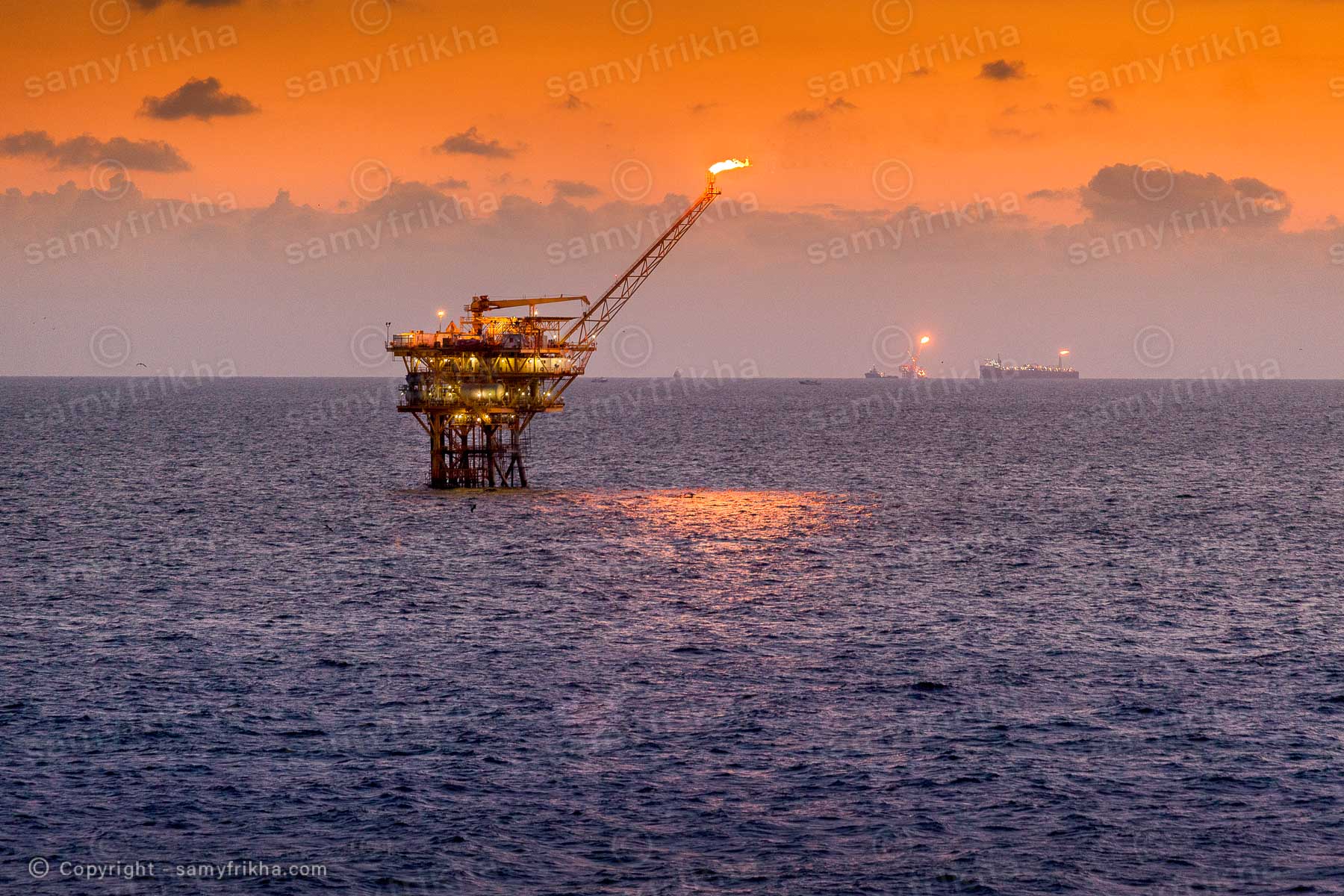 Photographe des stations énergétique  : Samy Frikha
