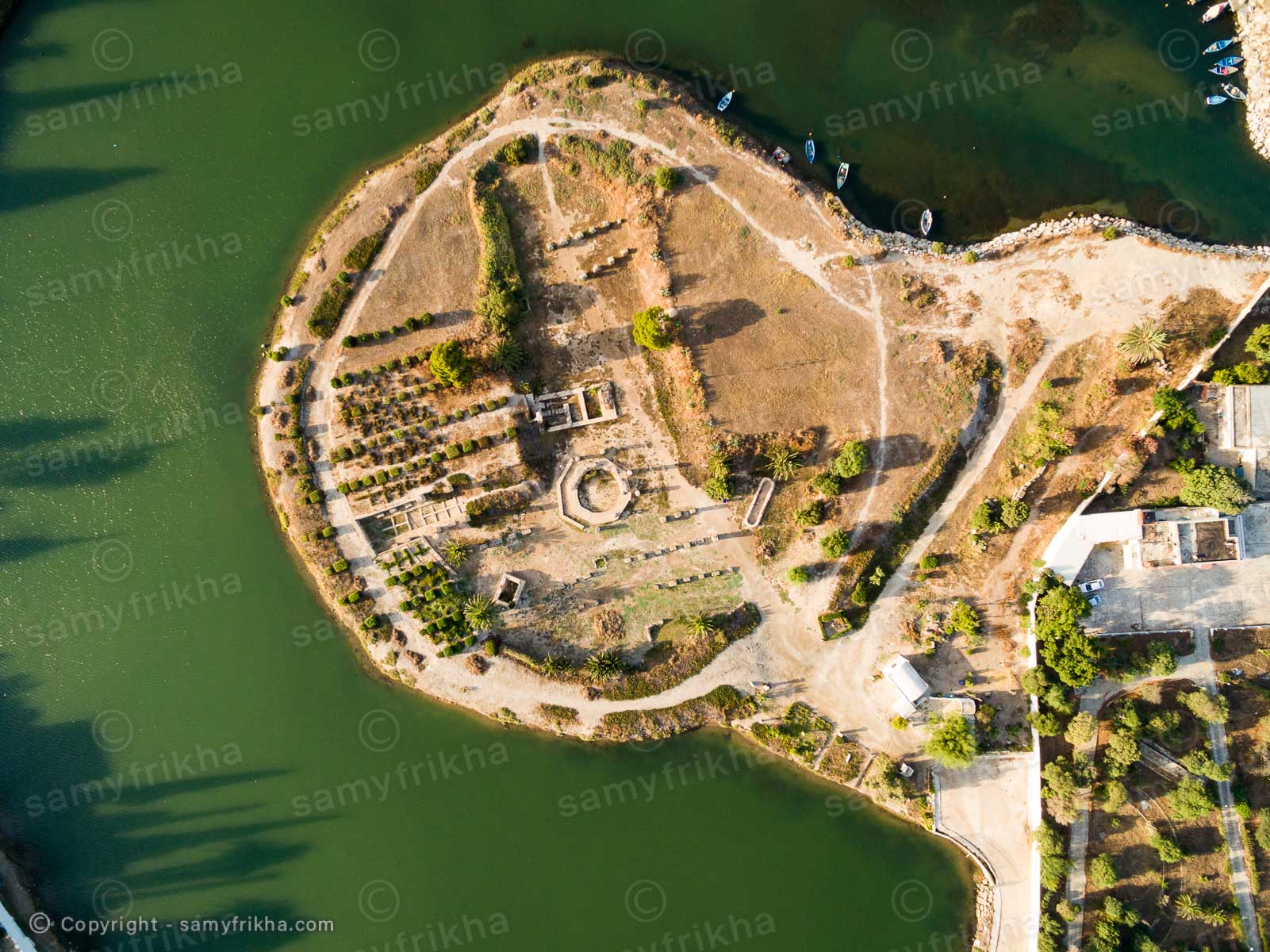 Vue aérienne d'un site archéologique  port punique en Tunisie